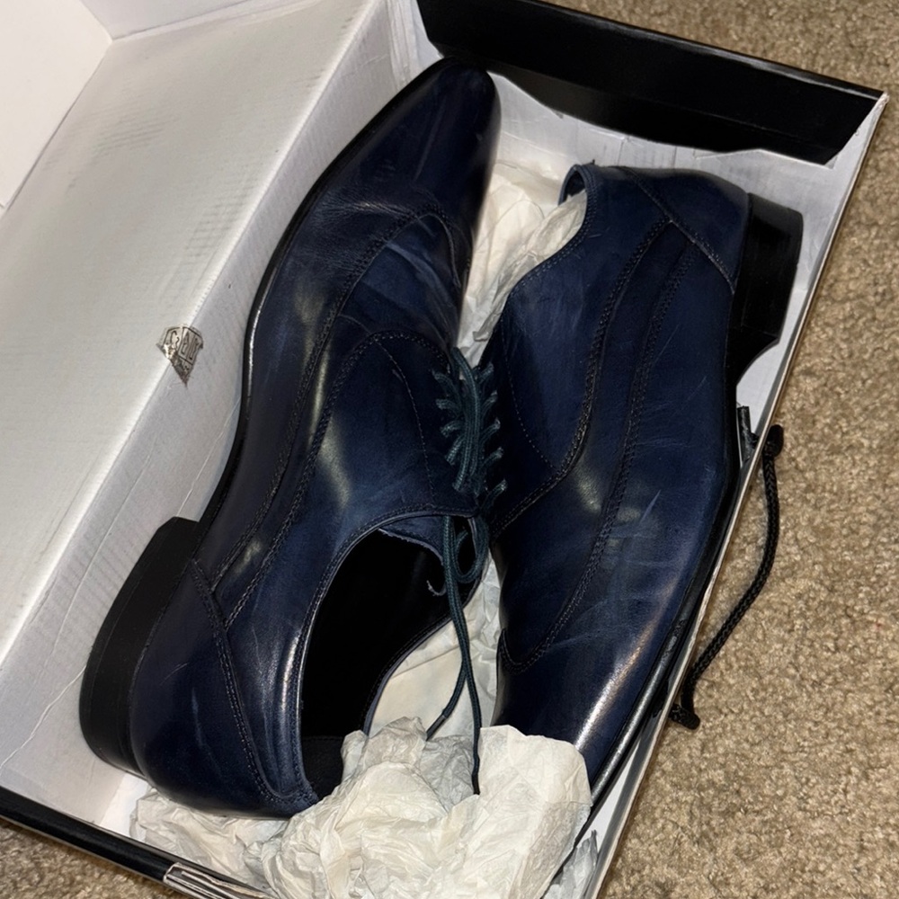 Men's Classic Navy Dress Shoes